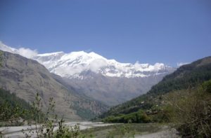 Kali Gandaki valley trek to Tatopani, deepest gorge, Marpha & Muktinath
