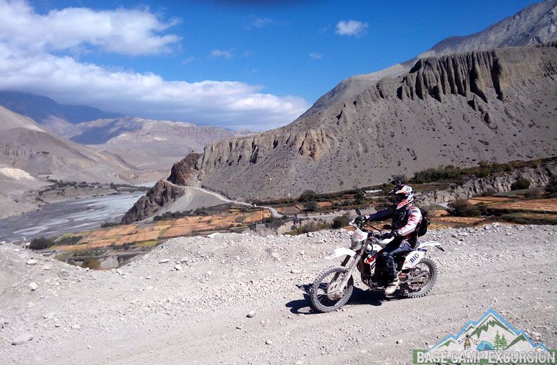 Motorcycle tours to Upper Mustang Nepal