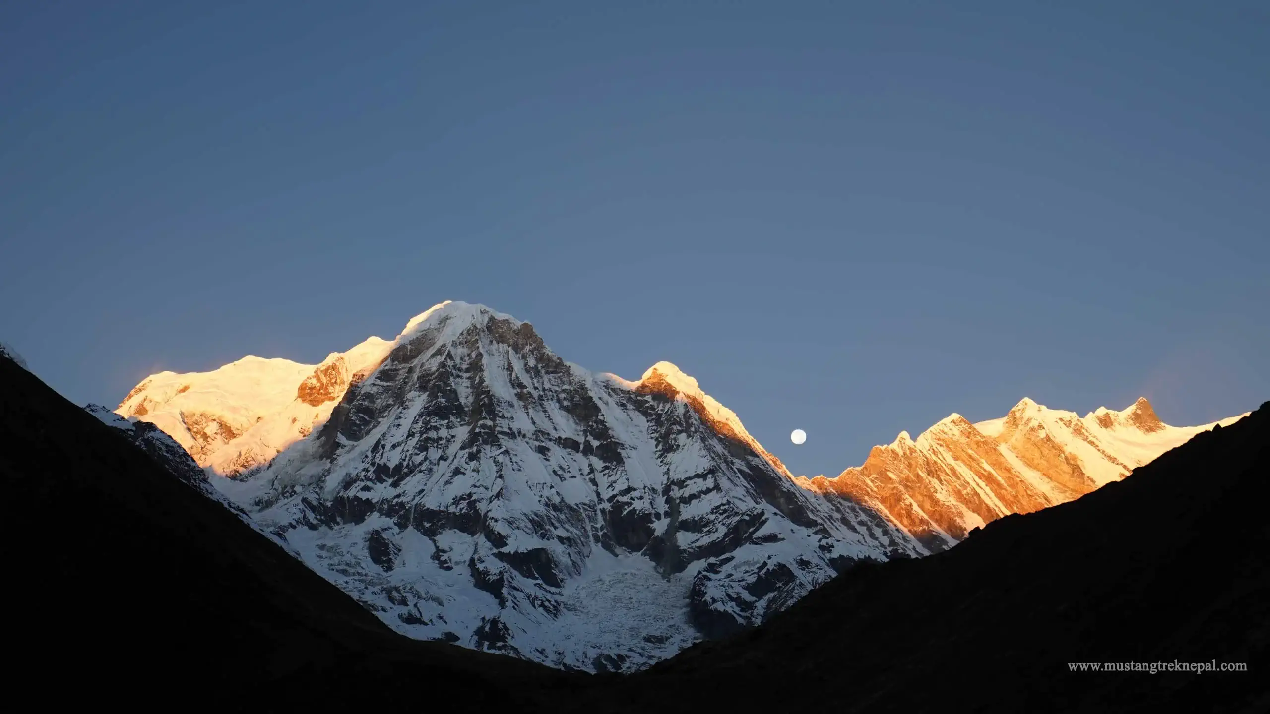 Deurali to Annapurna base camp distance, route & trek cost for Nepali