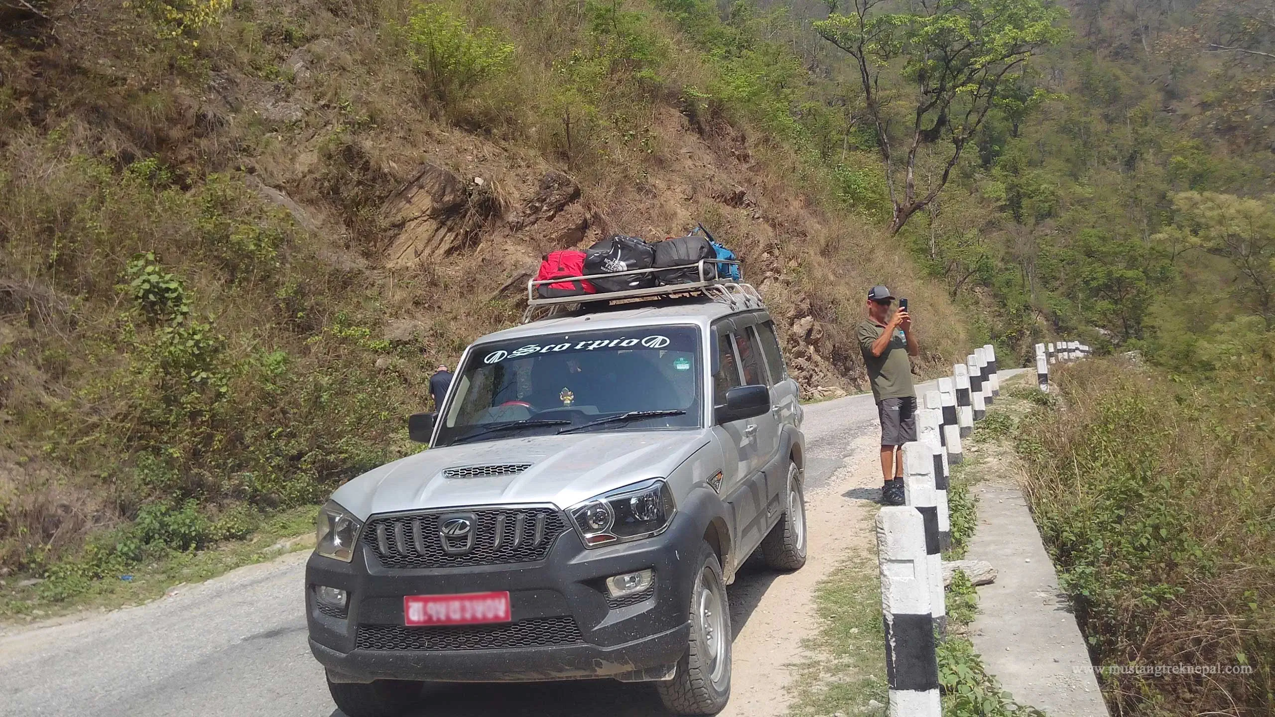 Book Jeep, Car or Bus for Pokhara to Nayapul distance Nayapul Nepal