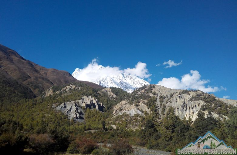 Pisang to Manang trek distance, weather, map & photos of Manang Nepal
