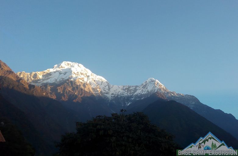 Tadapani to Chhomrong trek distance, weather, elevation of Chomrong Nepal