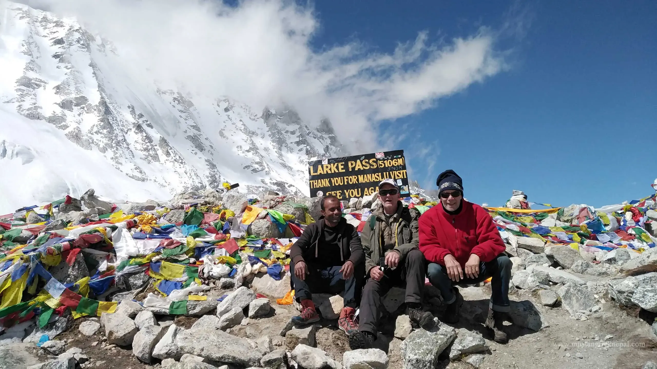 Hire a guide for Manaslu circuit trek | Manaslu trekking guide