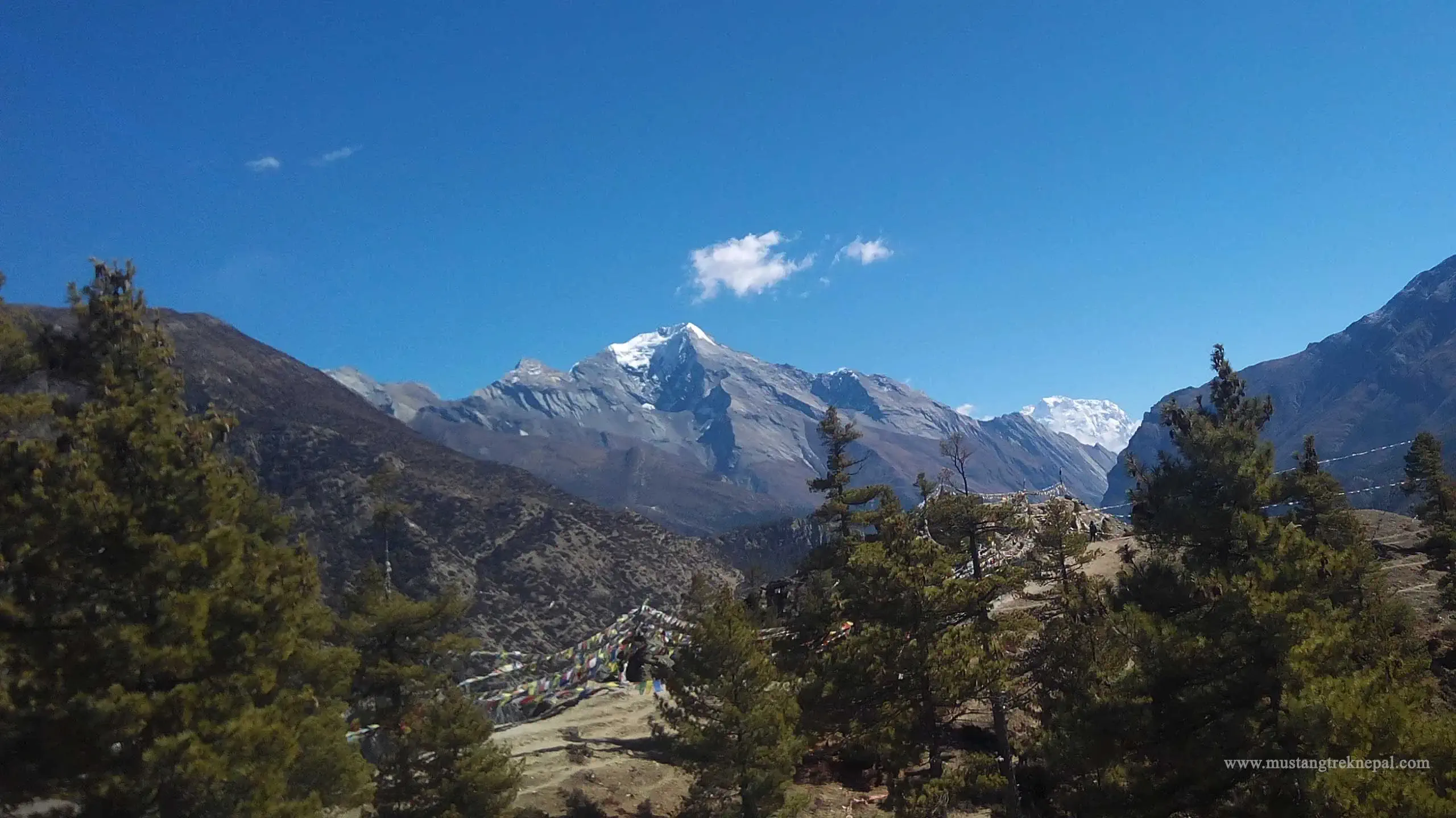 Pisang peak climbing itinerary, difficulty to climb Pisang peak Nepal