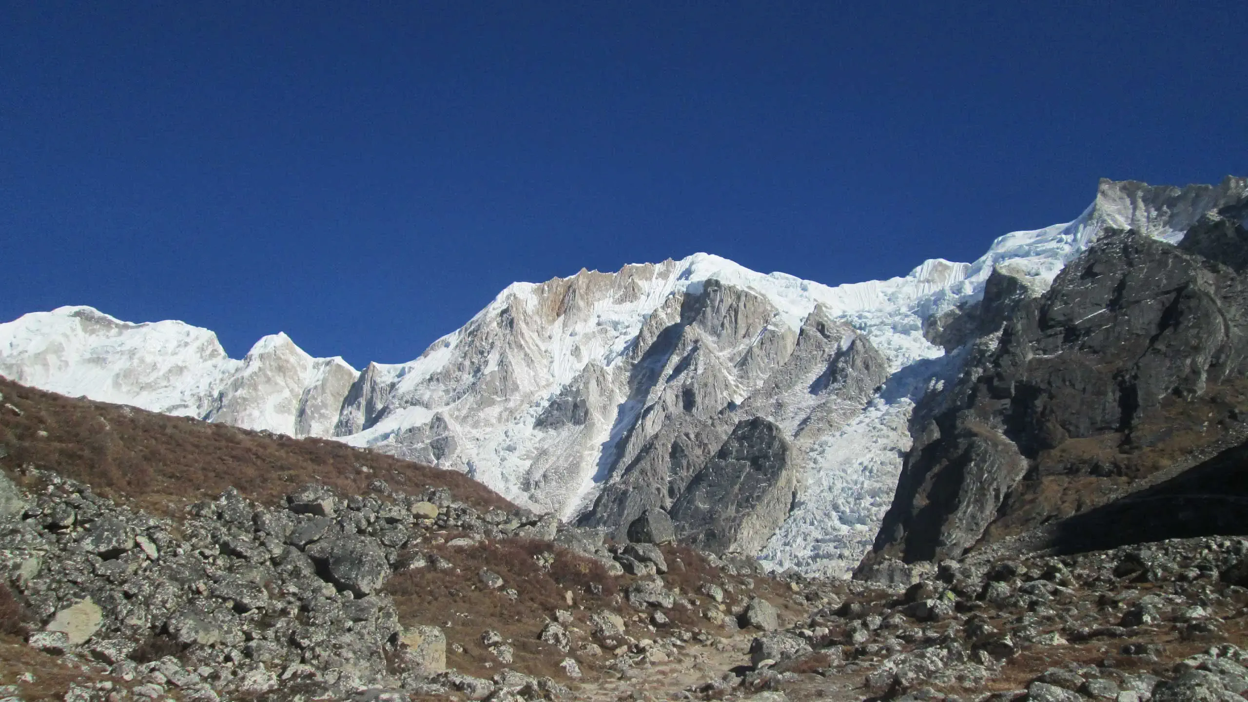 Samagaon to Samdo trek distance with altitude of Manaslu