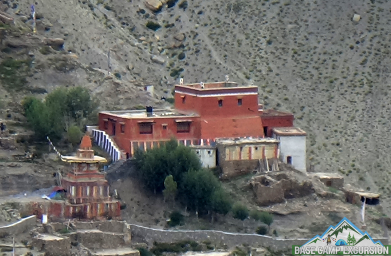 monasteries of Upper Mustang Chorten & Mani walls details